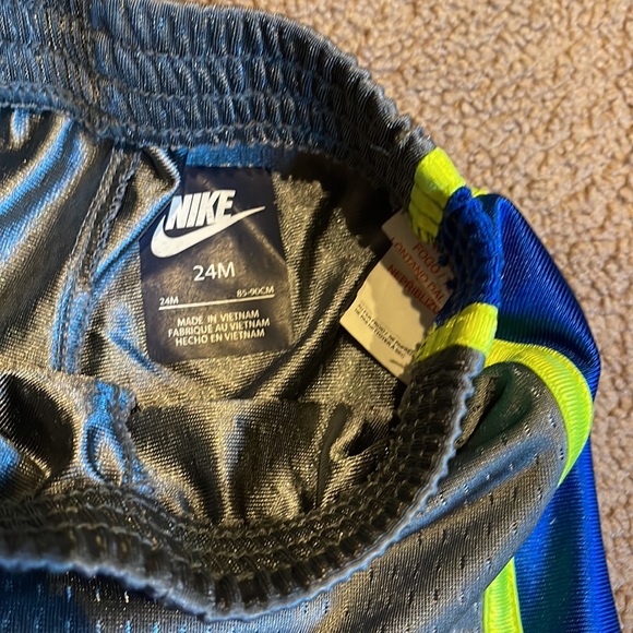 Nike gray blue and neon yellow mesh shorts, 24M - Picture 4 of 5